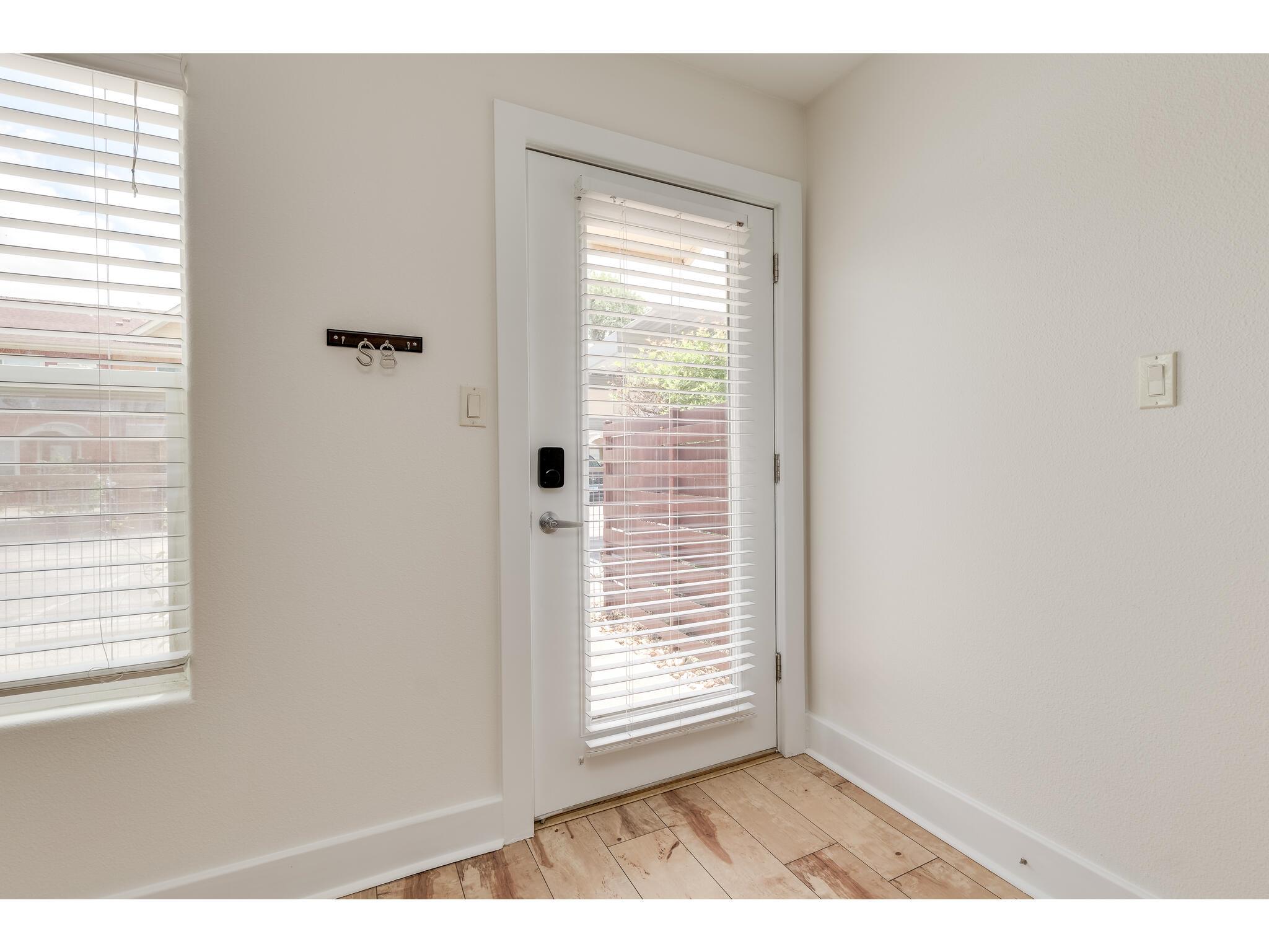 1101 Grove Blvd # 102, Austin, TX 78741