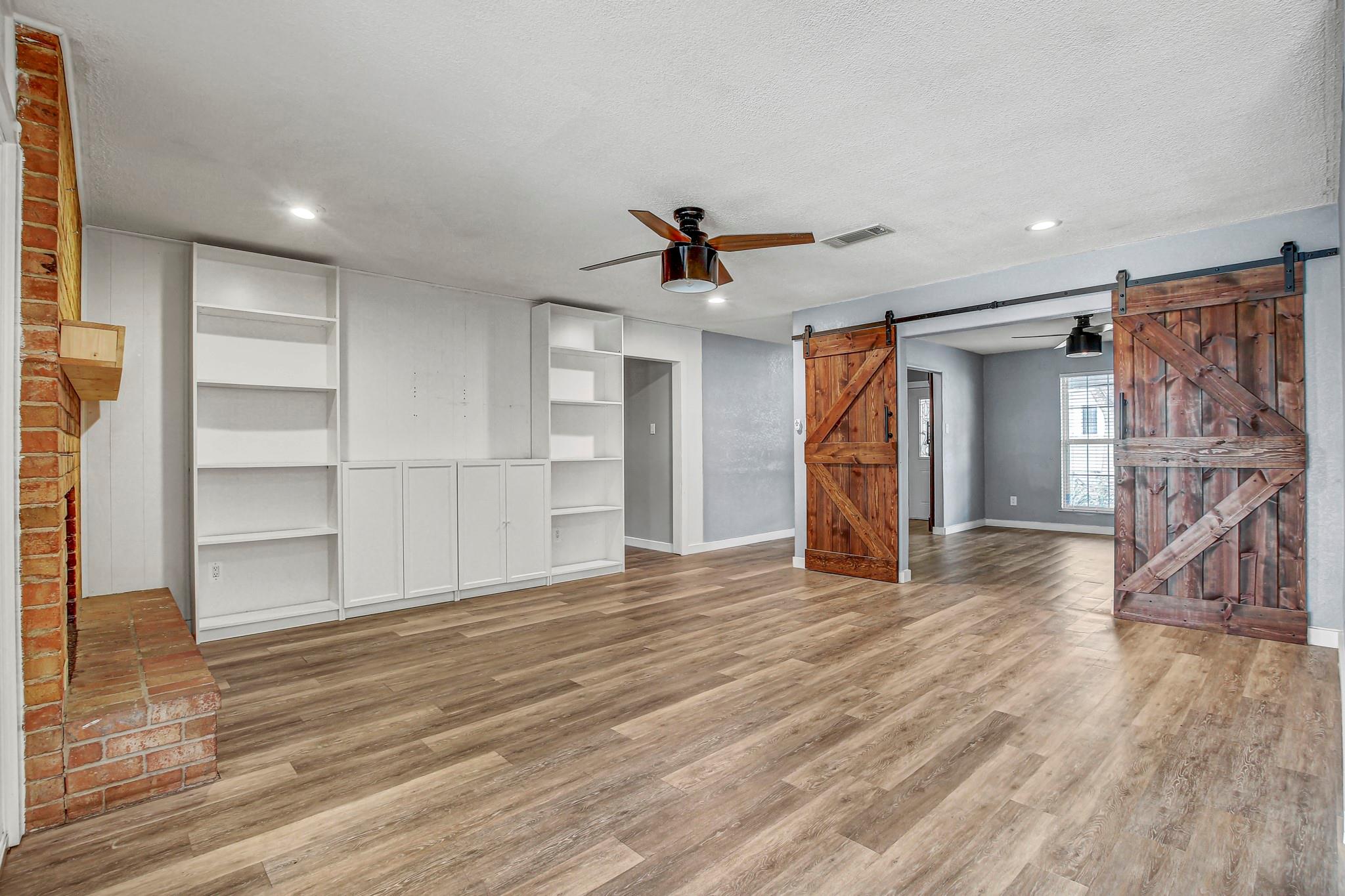 908 Hollybluff St, Austin, TX 78753