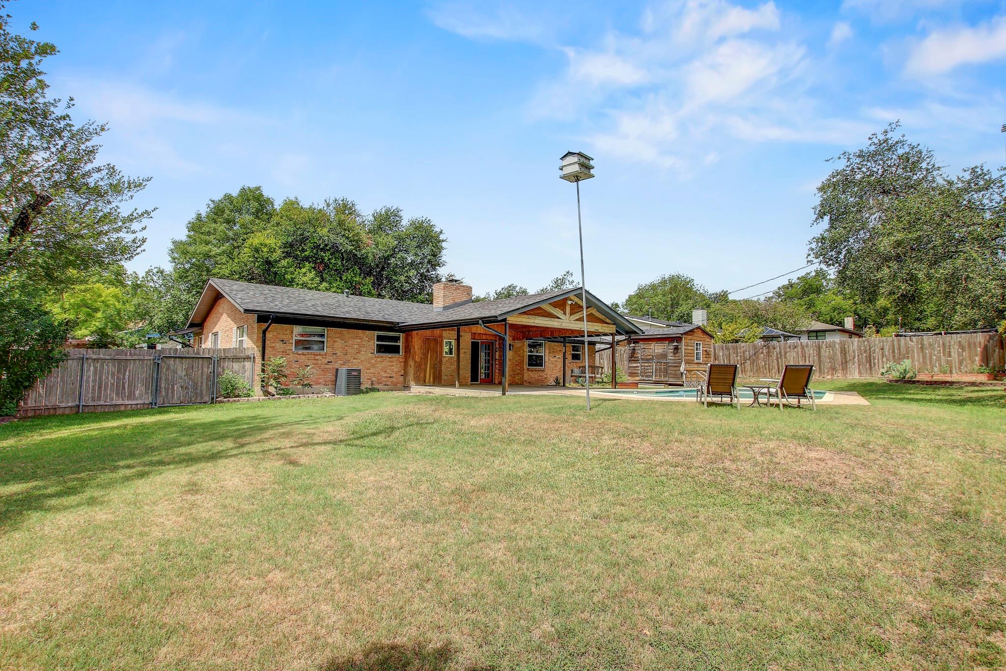 908 Hollybluff St, Austin, TX 78753