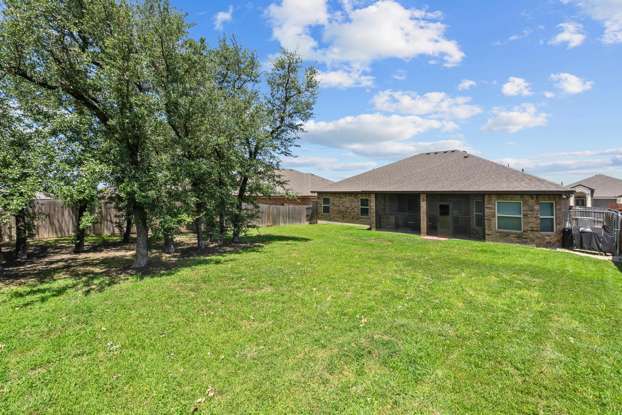 8213 Wellcrest Dr, Killeen, TX 76542