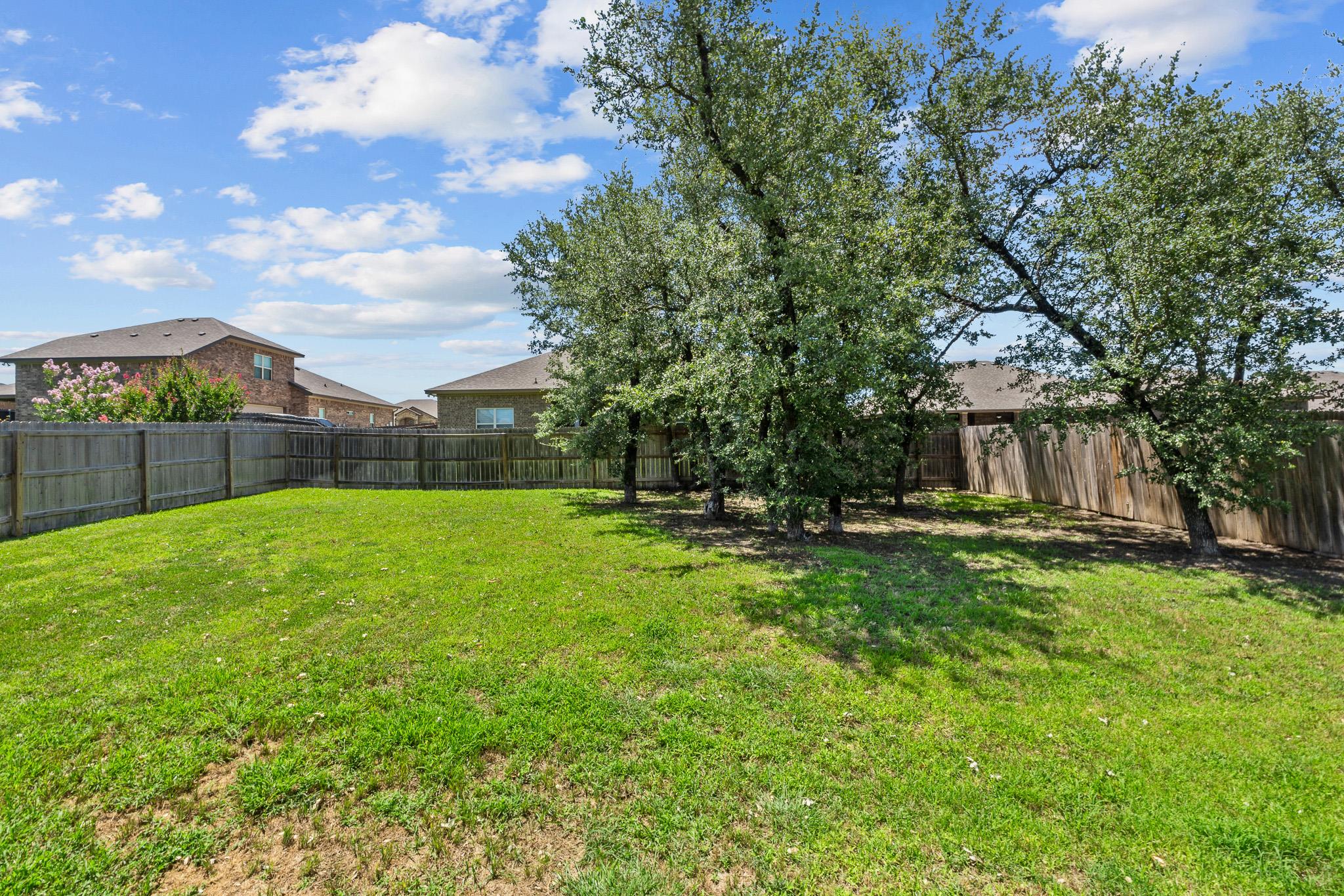 8213 Wellcrest Dr, Killeen, TX 76542