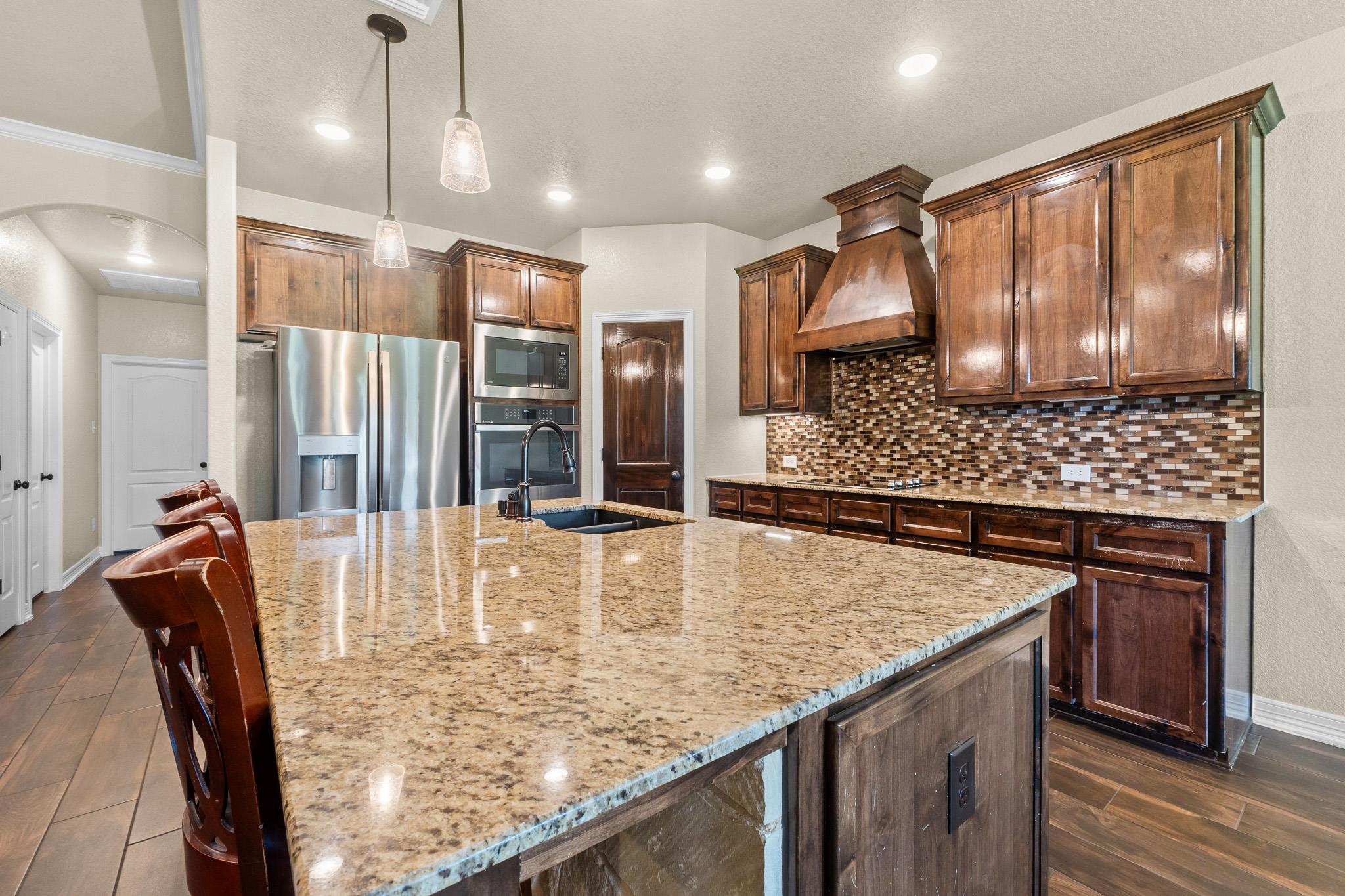 8213 Wellcrest Dr, Killeen, TX 76542