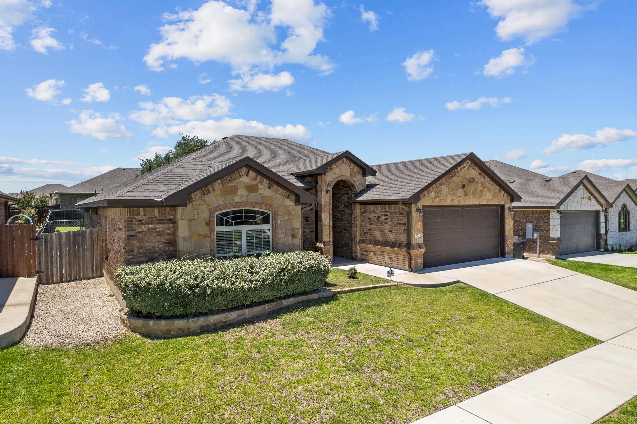 8213 Wellcrest Dr, Killeen, TX 76542