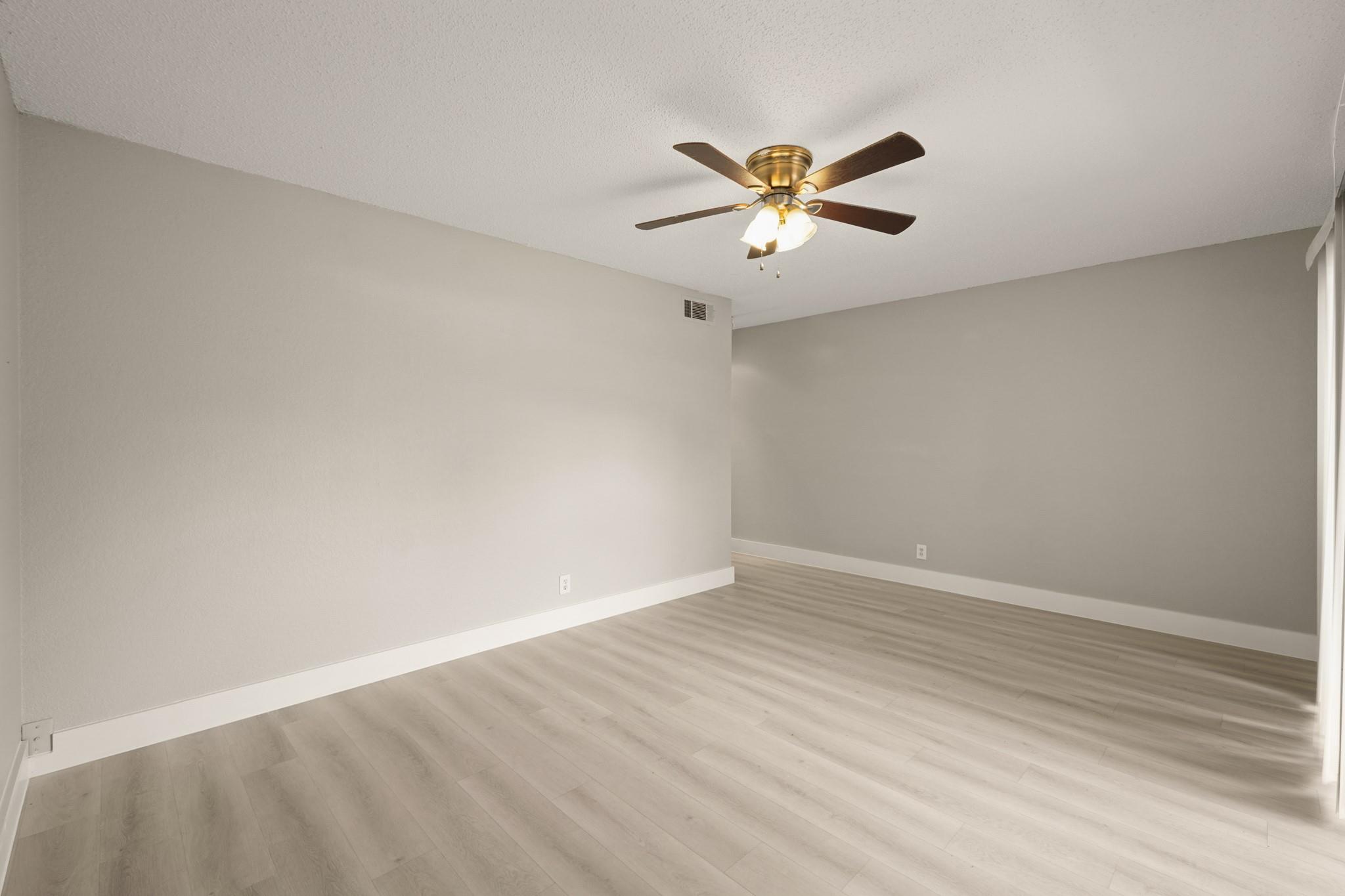 2600 Penny Ln # 115, Austin, TX 78757