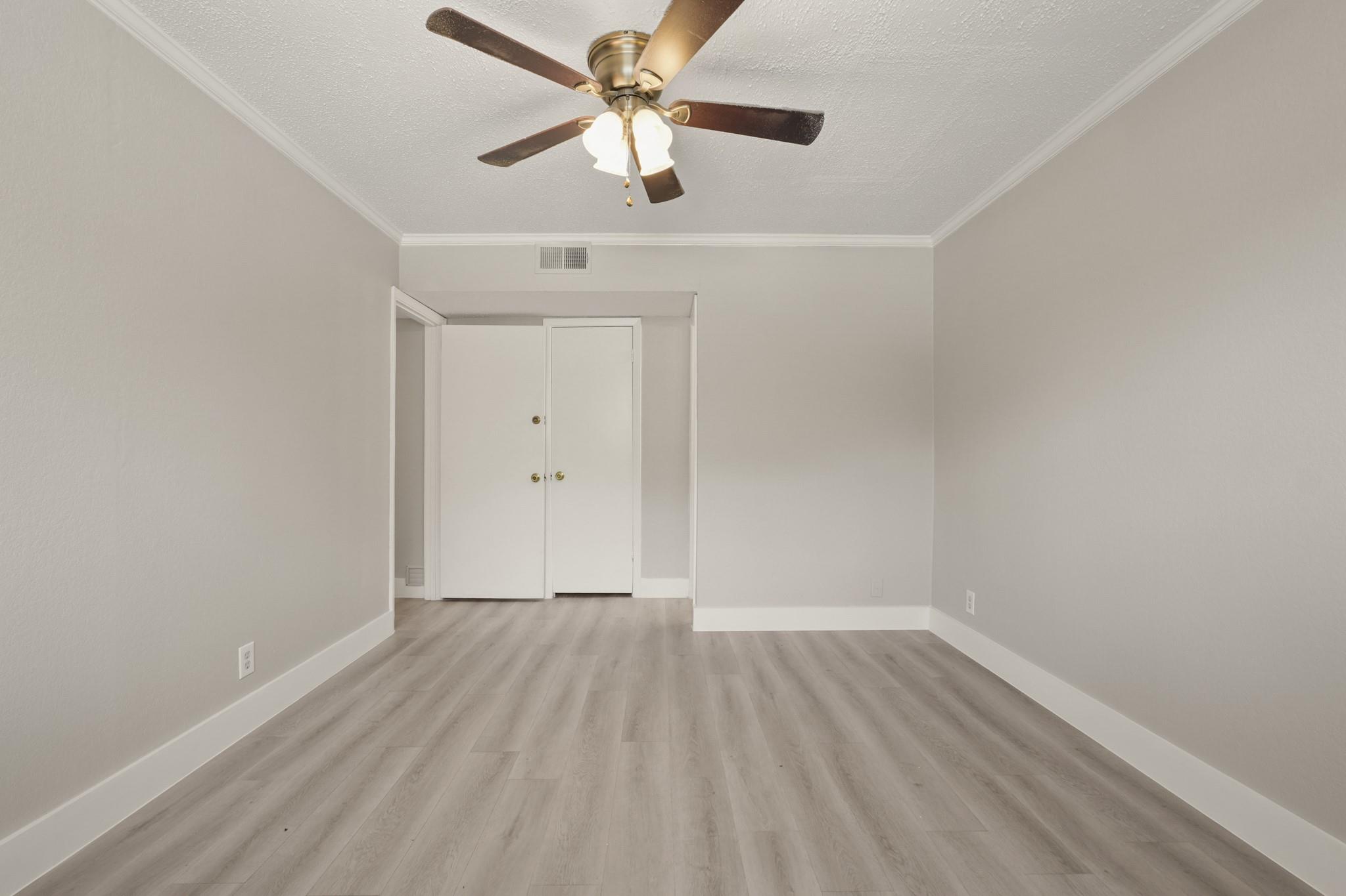 2600 Penny Ln # 115, Austin, TX 78757