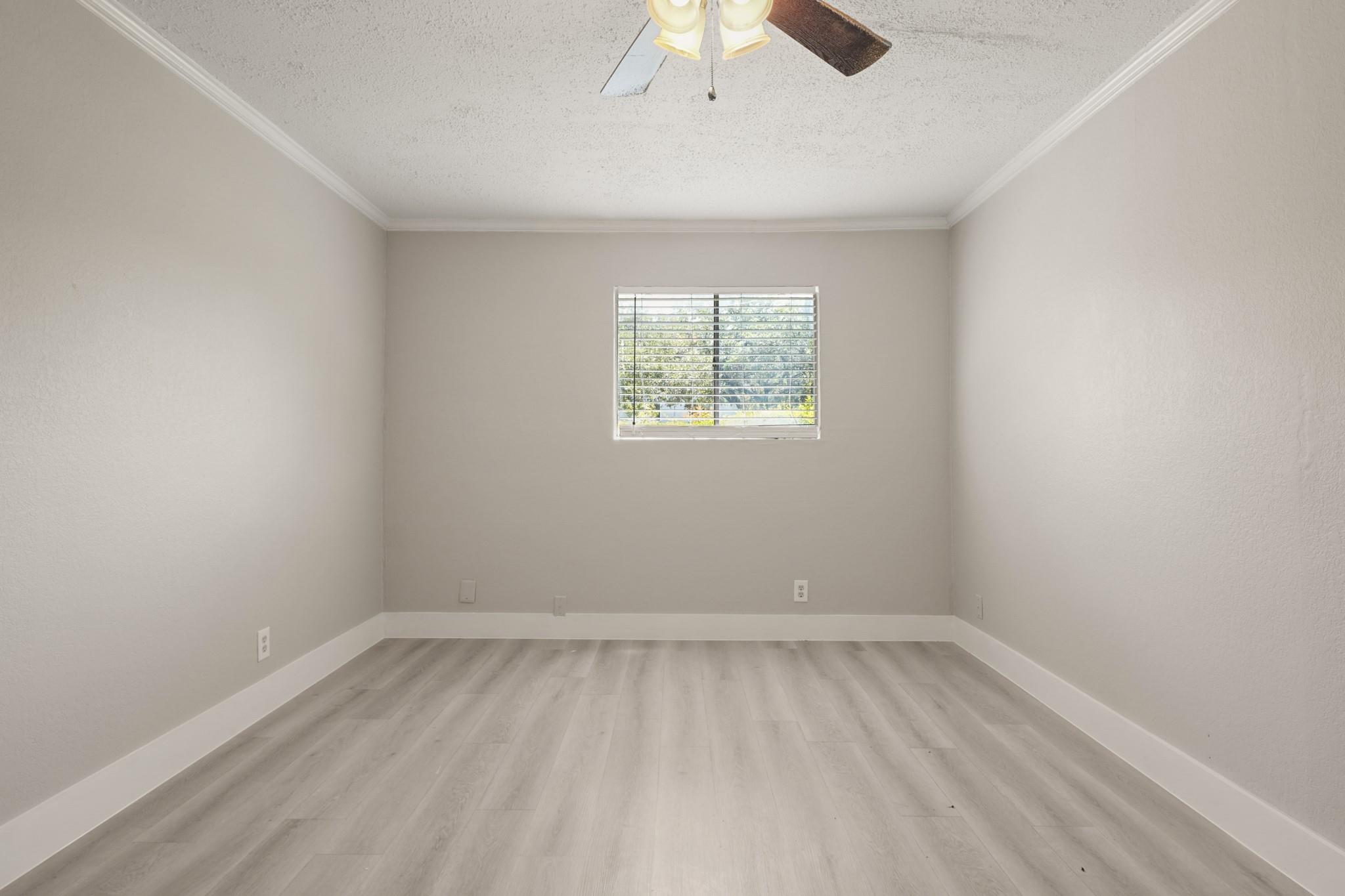 2600 Penny Ln # 115, Austin, TX 78757