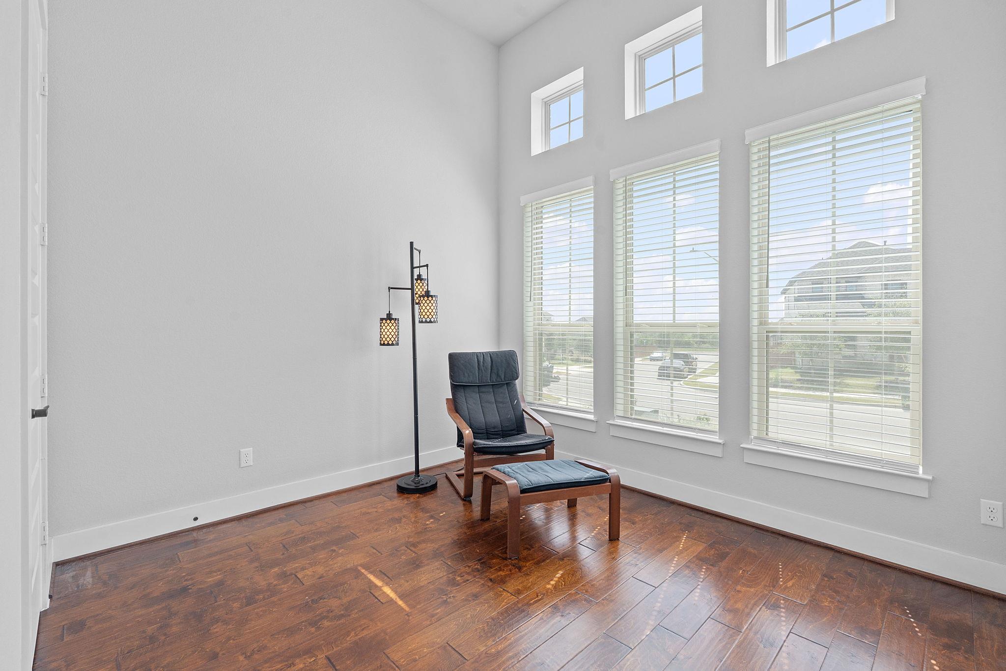 164 Mary Cornelia Cv, Buda, TX 78610