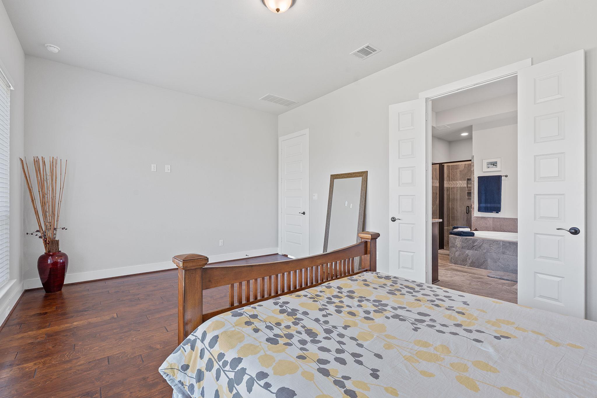 164 Mary Cornelia Cv, Buda, TX 78610