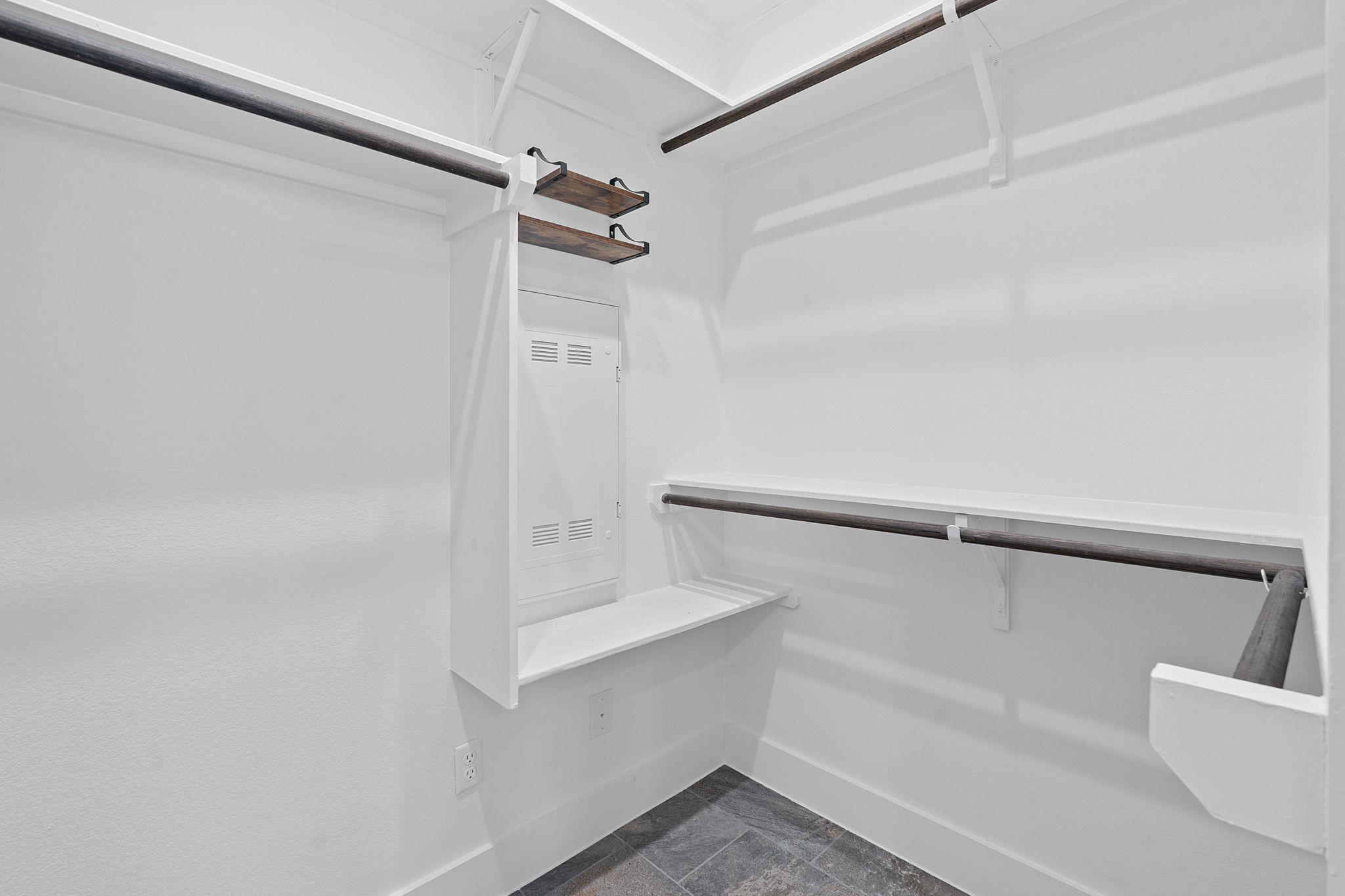 164 Mary Cornelia Cv, Buda, TX 78610