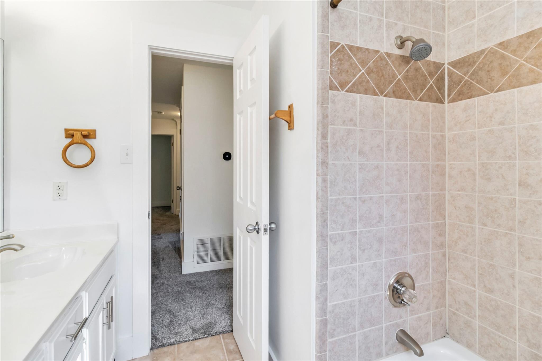 6100 Open Range Trl, Austin, TX 78749