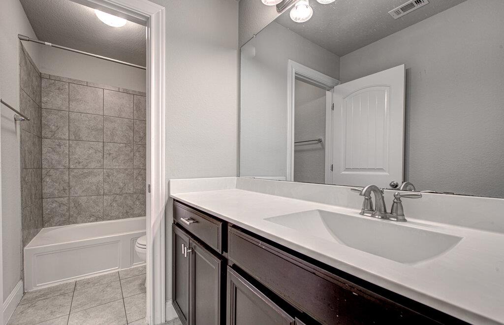 5821 Viejo Dr, Austin, TX 78738