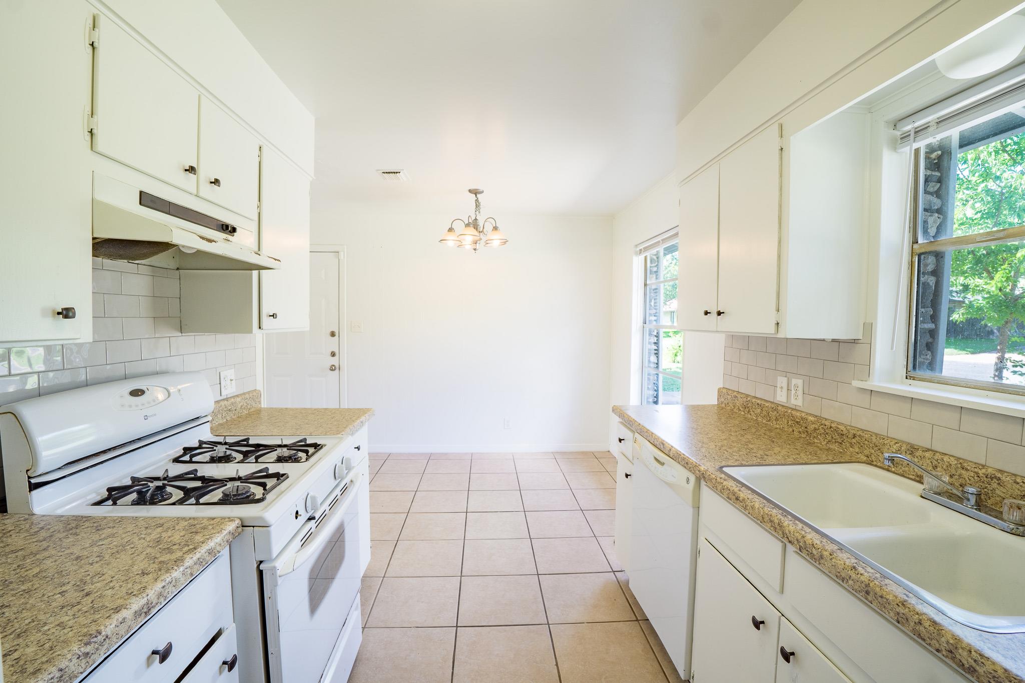 8204 Easter Cv, Austin, TX 78757