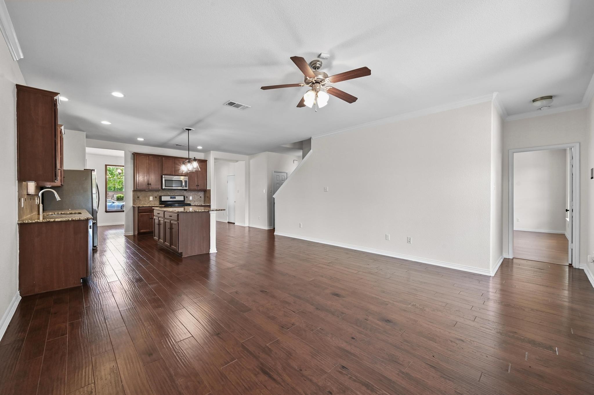 1197 Clark Brothers Dr, Buda, TX 78610