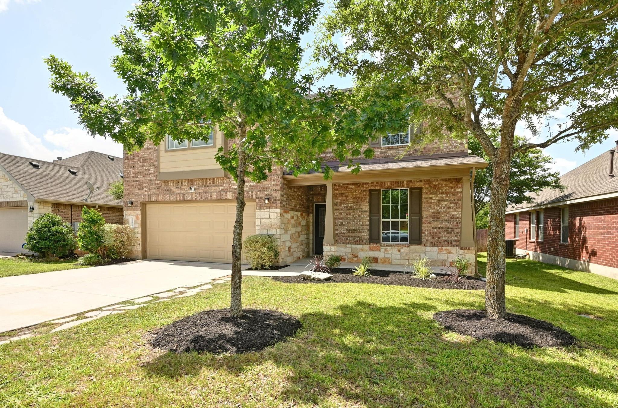 1197 Clark Brothers Dr, Buda, TX 78610