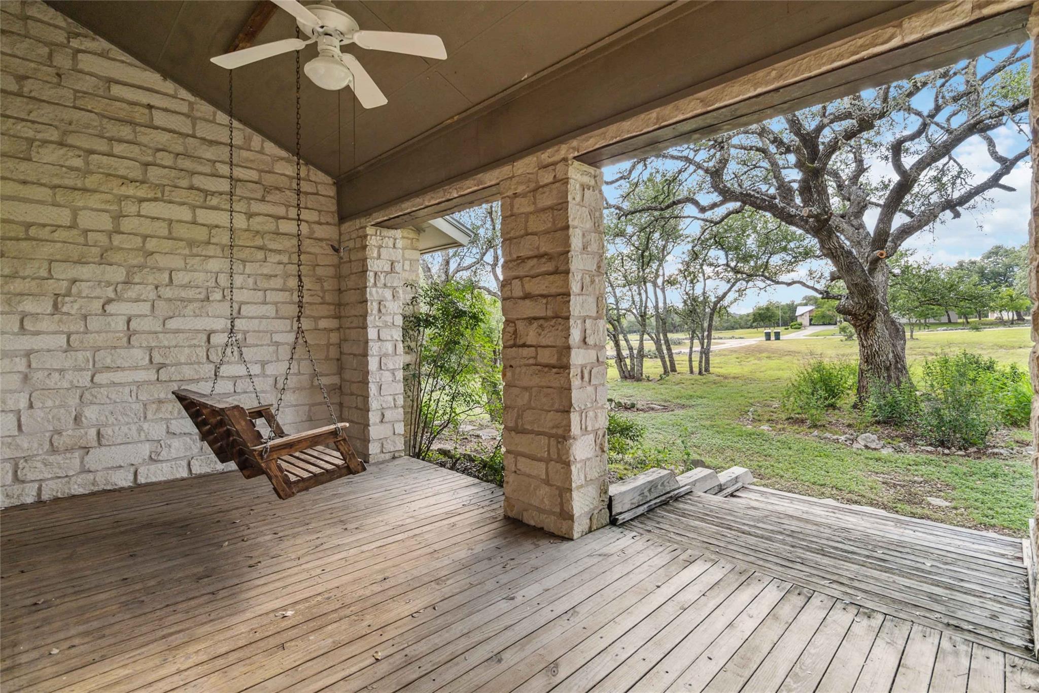 124 Turkey Trail Dr, San Marcos, TX 78666