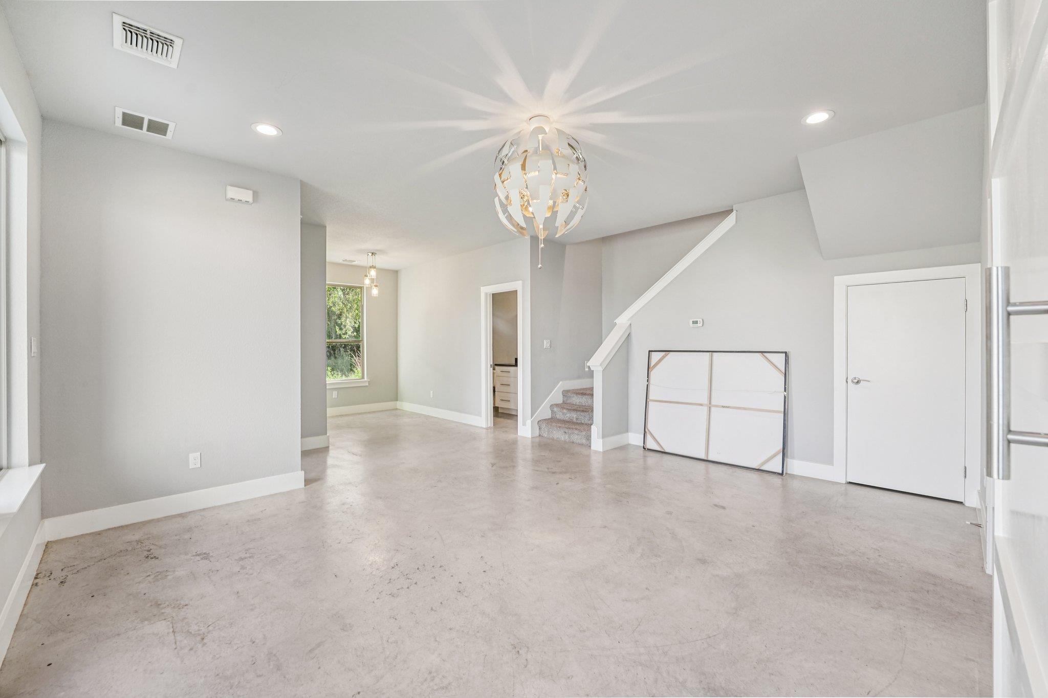 18812 Lakeland Dr, Lago Vista, TX 78645