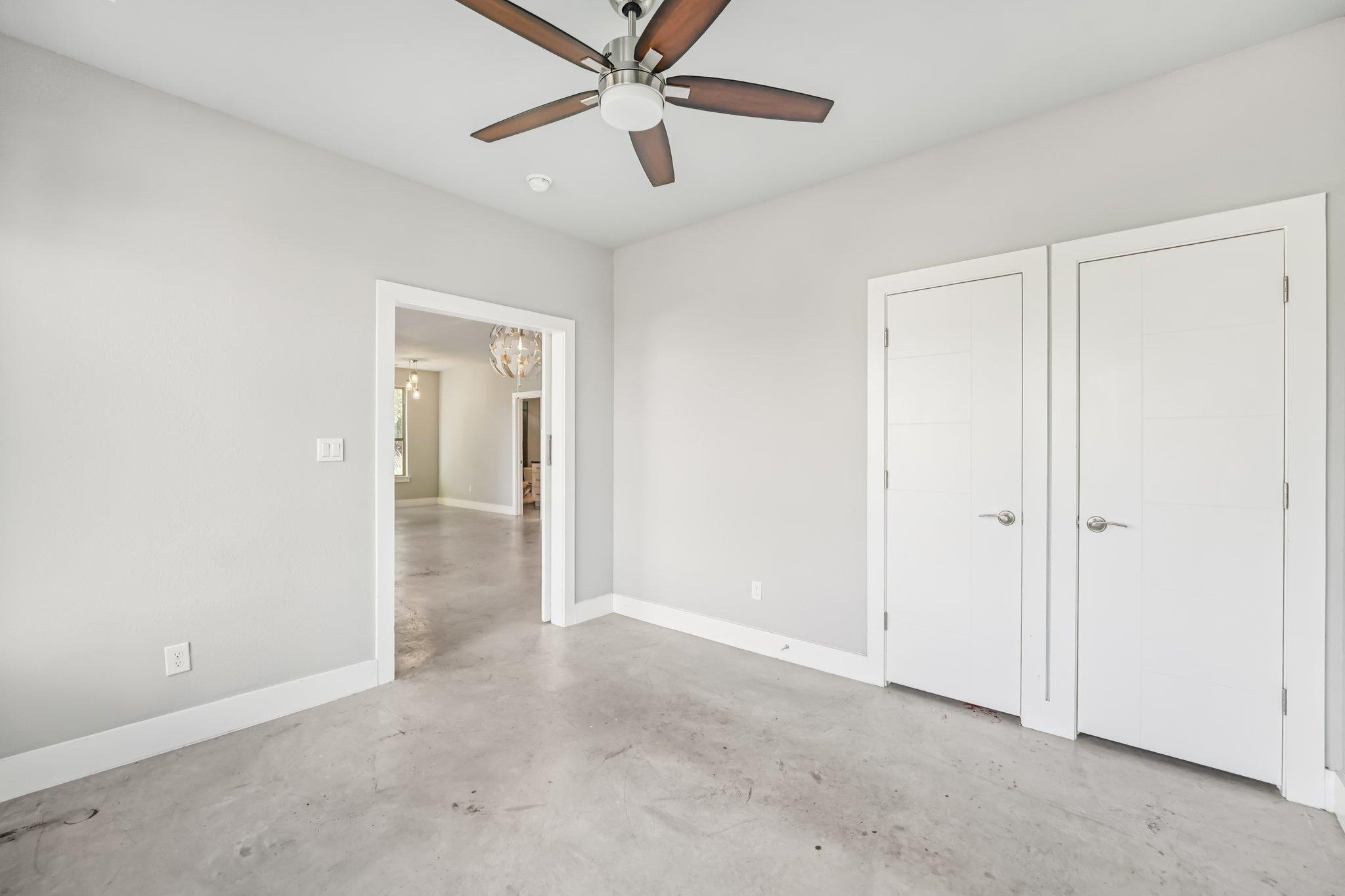 18812 Lakeland Dr, Lago Vista, TX 78645