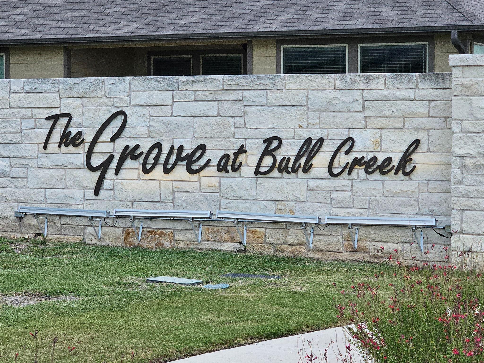 184 Pivot Dr, Taylor, TX 76574