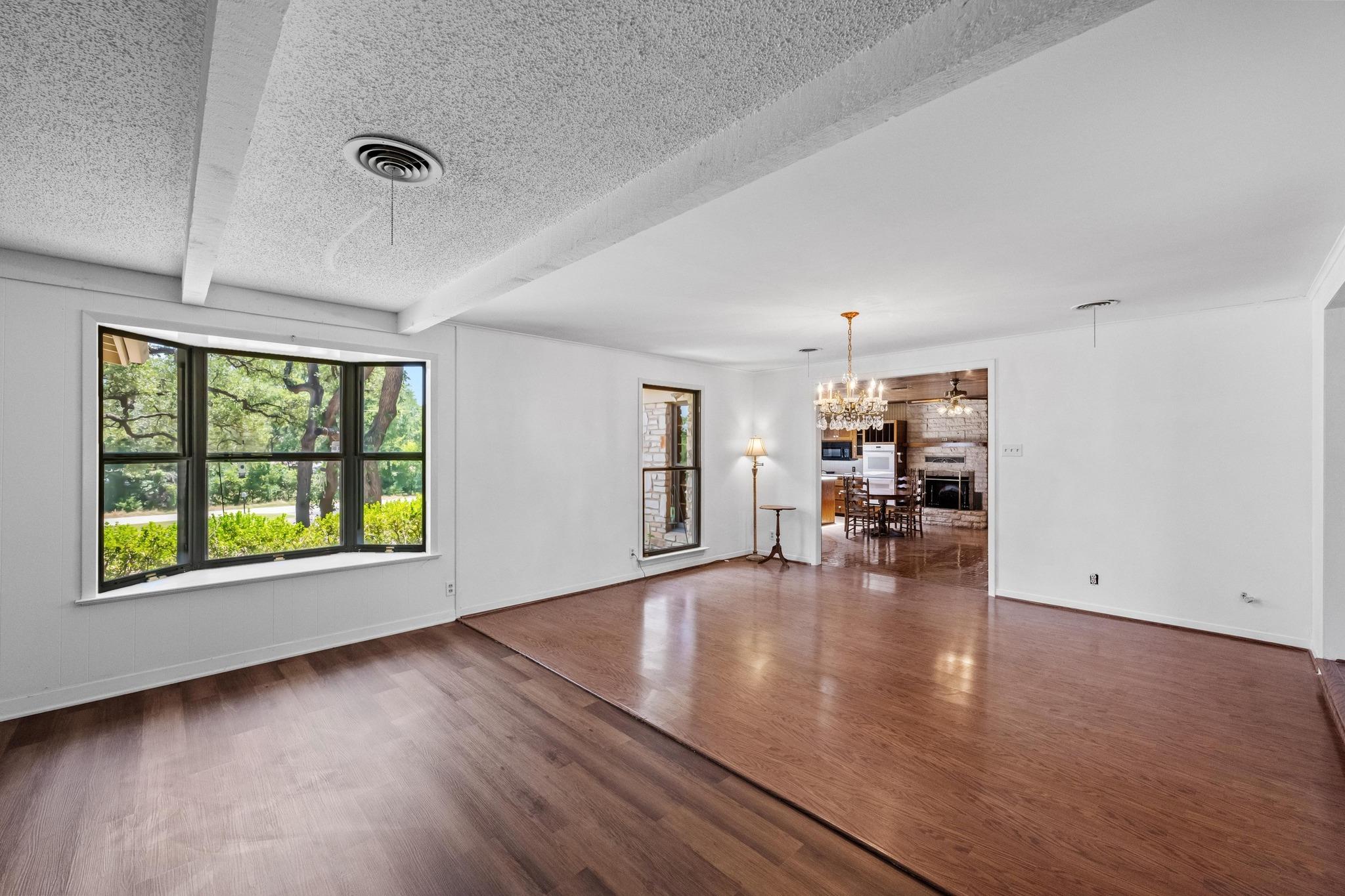 7800 Hudson Loop, Austin, TX 78736