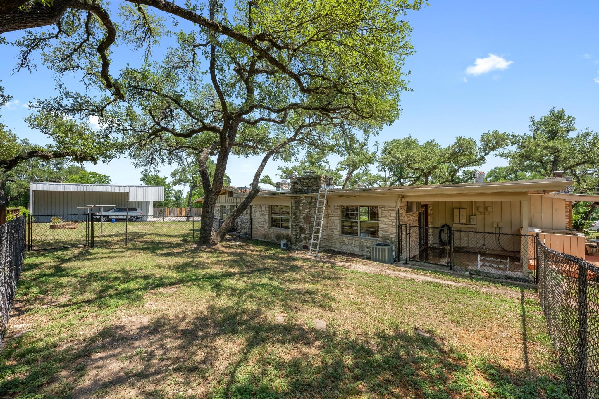 7800 Hudson Loop, Austin, TX 78736
