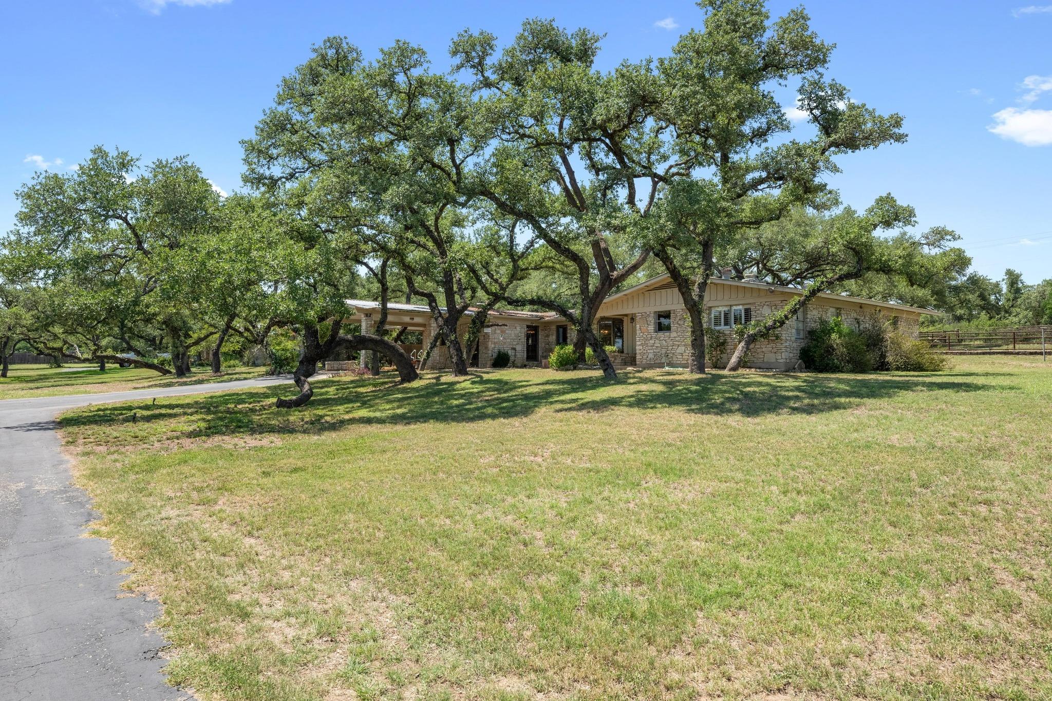 7800 Hudson Loop, Austin, TX 78736