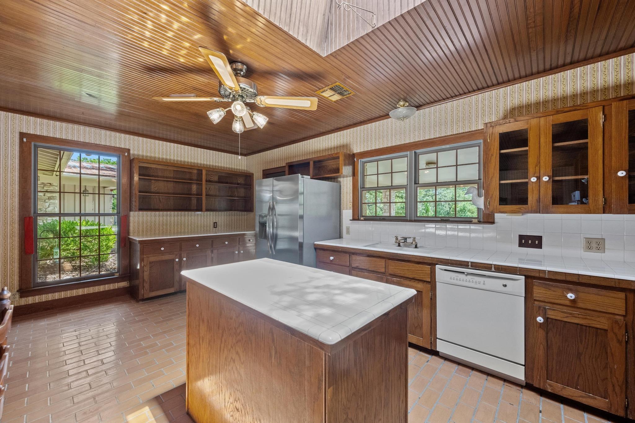 7800 Hudson Loop, Austin, TX 78736