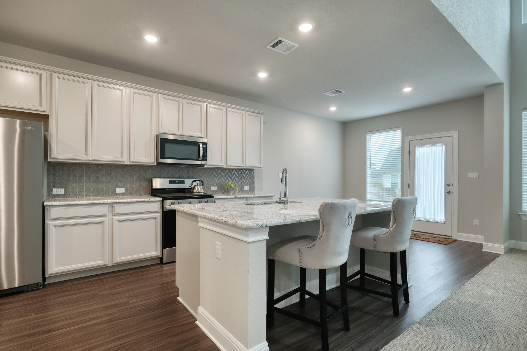 187 Glass Mountains Way, Dripping Springs, TX 78620