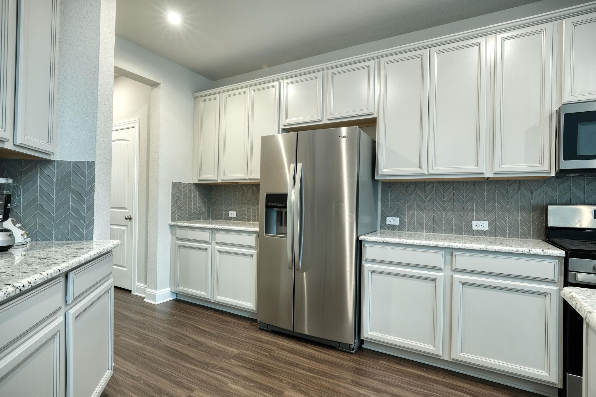 187 Glass Mountains Way, Dripping Springs, TX 78620