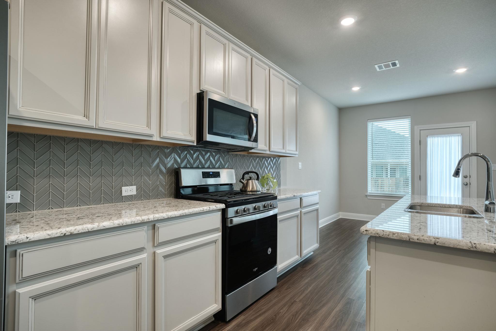 187 Glass Mountains Way, Dripping Springs, TX 78620
