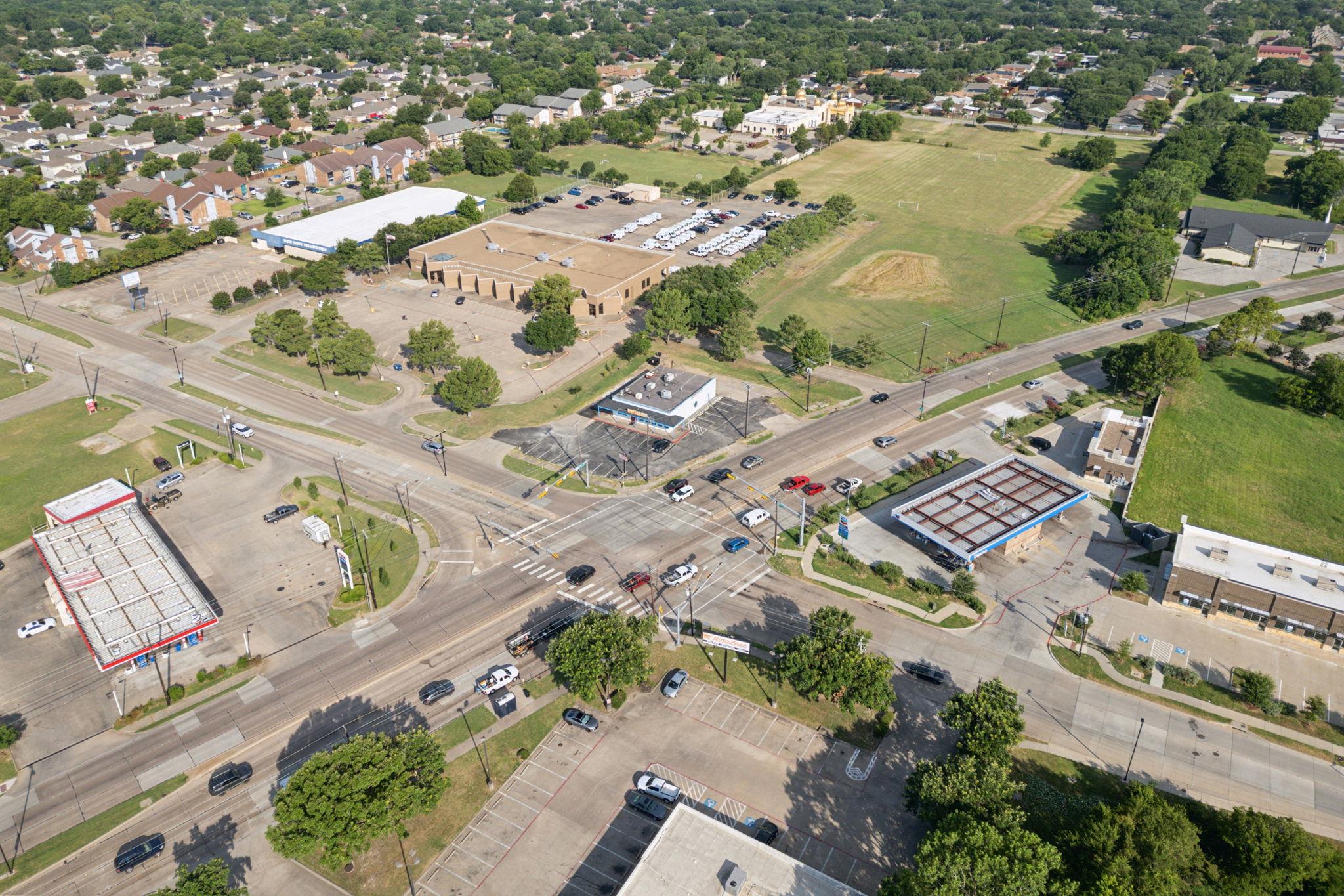 525 E Oates Rd, Garland, TX 75043