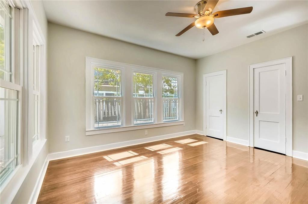 906 E 38 1/2 St, Austin, TX 78751