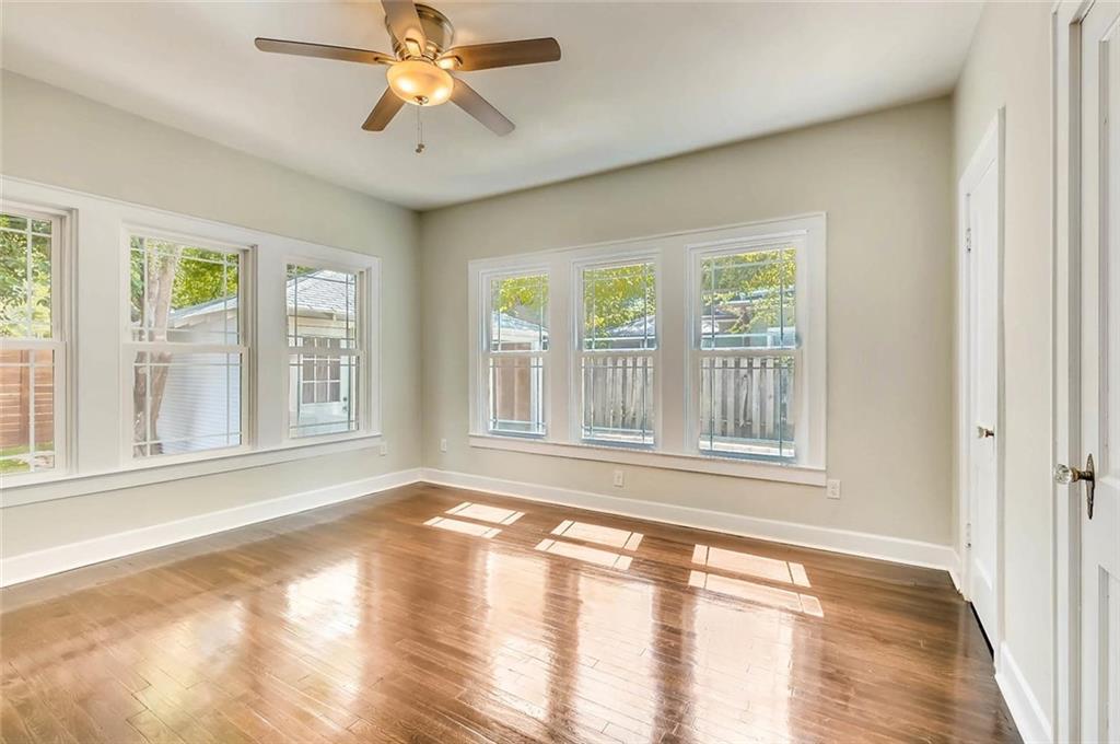 906 E 38 1/2 St, Austin, TX 78751