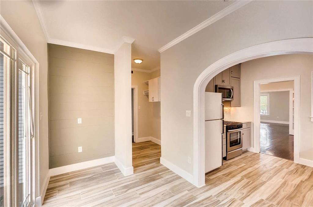 906 E 38 1/2 St, Austin, TX 78751