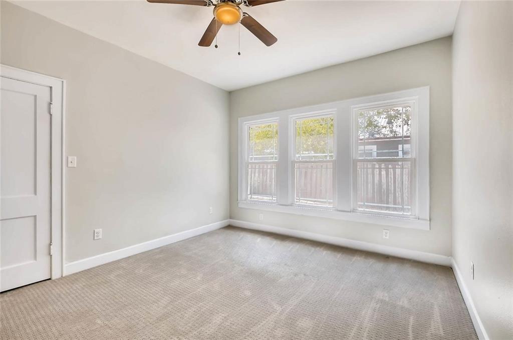 906 E 38 1/2 St, Austin, TX 78751