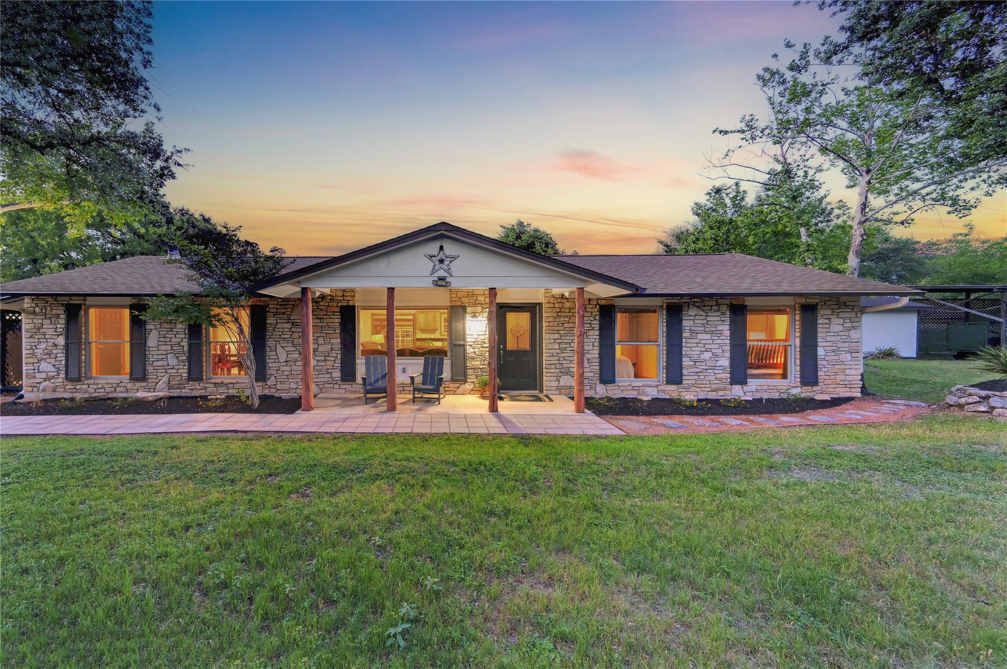 400 Cypress Creek Ln, Wimberley, TX 78676