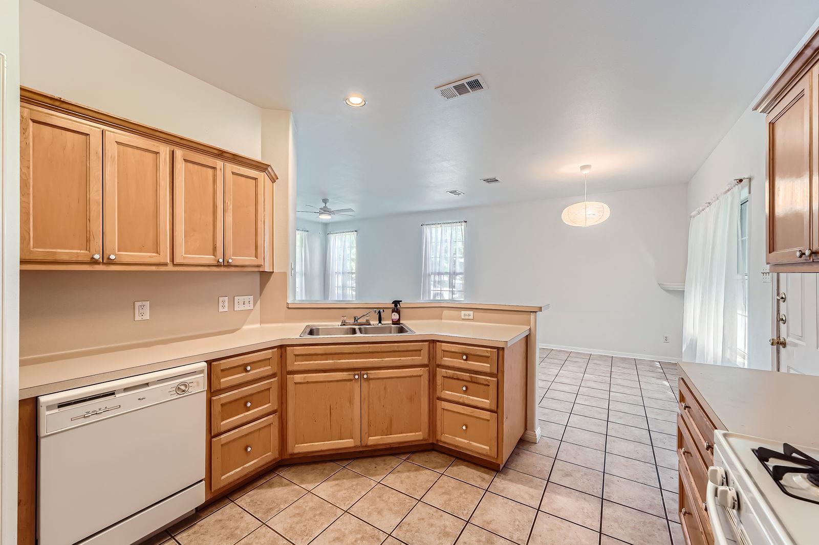 2920 Thrushwood Dr, Austin, TX 78757