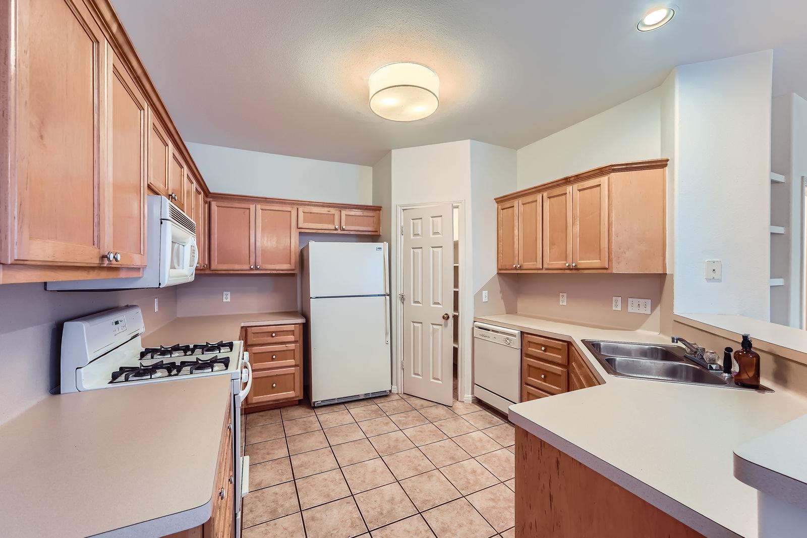 2920 Thrushwood Dr, Austin, TX 78757
