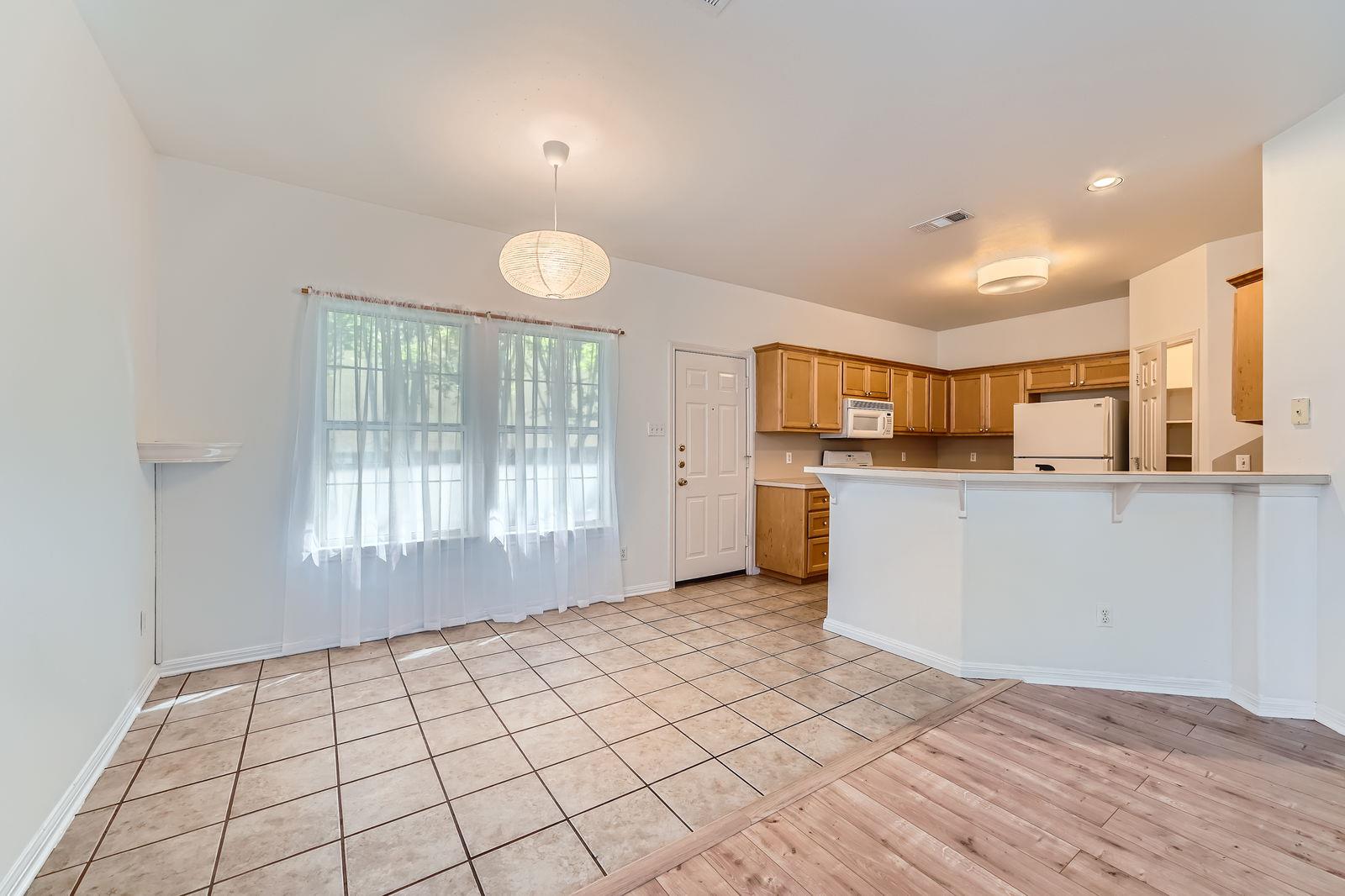 2920 Thrushwood Dr, Austin, TX 78757