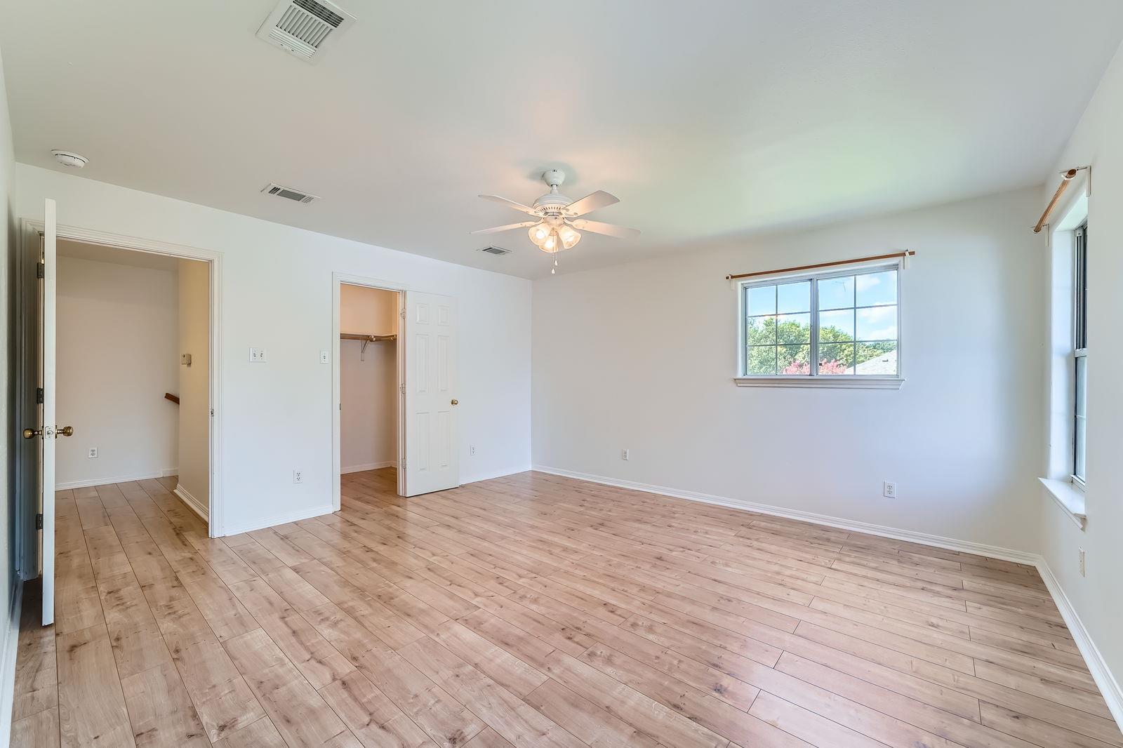 2920 Thrushwood Dr, Austin, TX 78757
