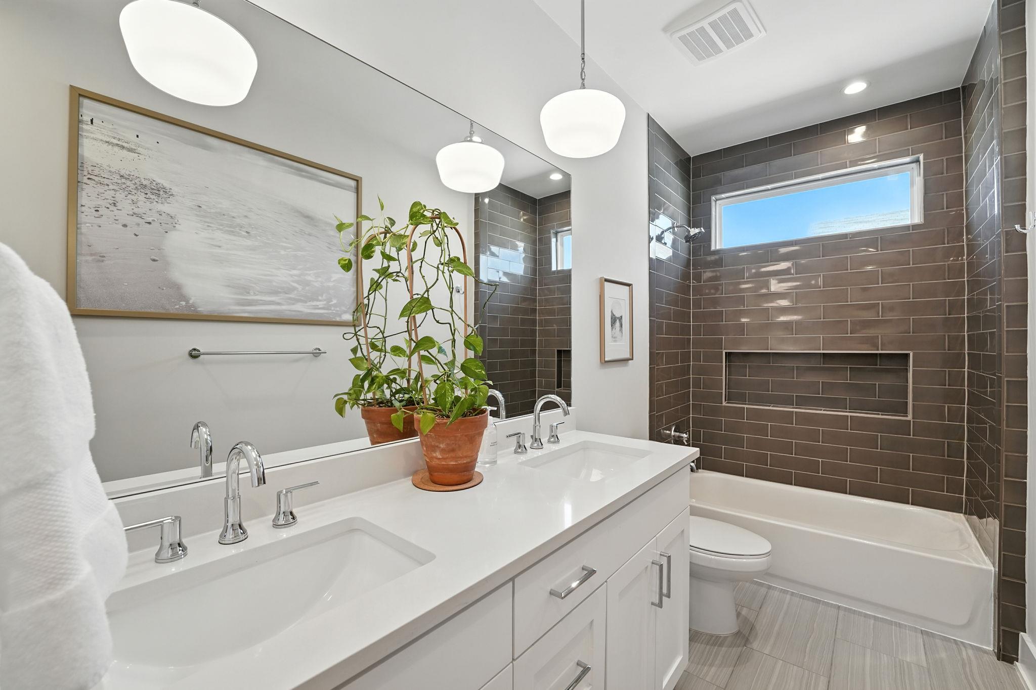 6405 Keegans Dr, Austin, TX 78724