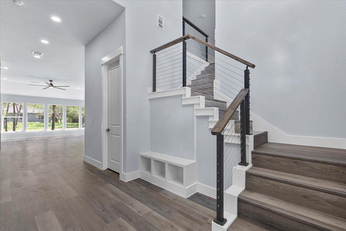 103 W Pauwela Ln, Bastrop, TX 78602