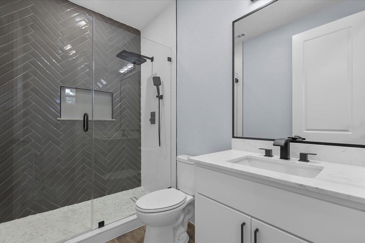 103 W Pauwela Ln, Bastrop, TX 78602