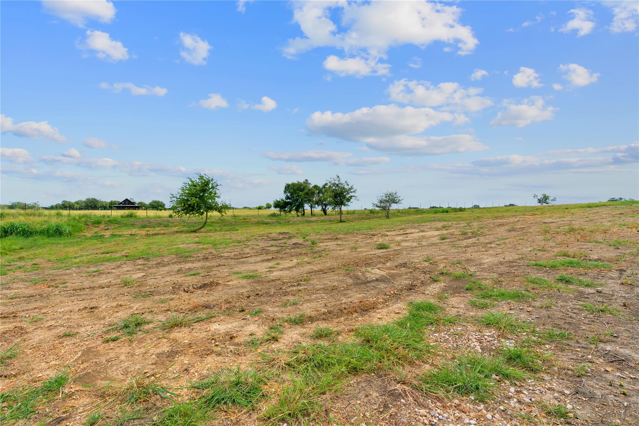 370 Altidore Ave, Dale, TX 78616