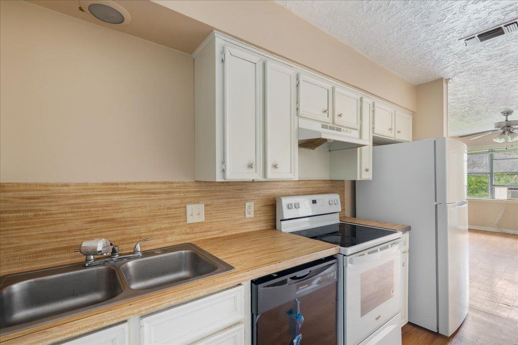 906 N Lbj Dr # 8, San Marcos, TX 78666