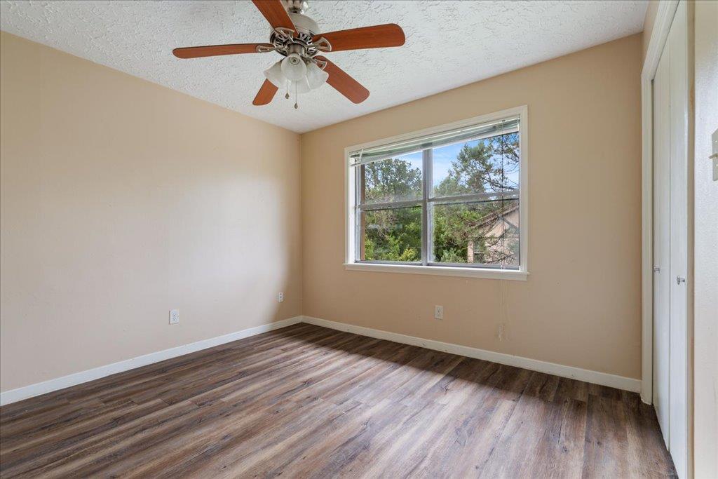 906 N Lbj Dr # 8, San Marcos, TX 78666