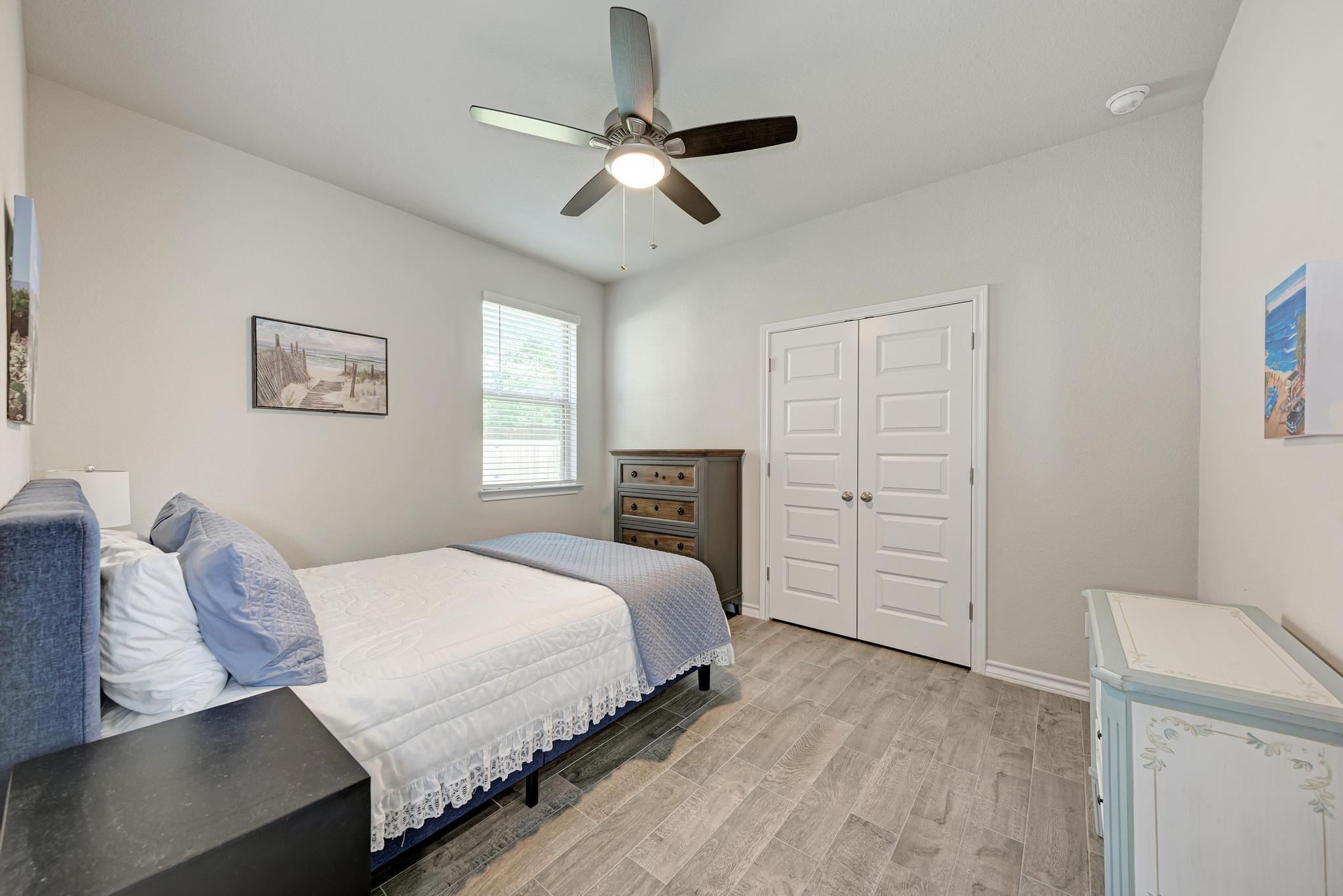 817 Choya Trl, Leander, TX 78641