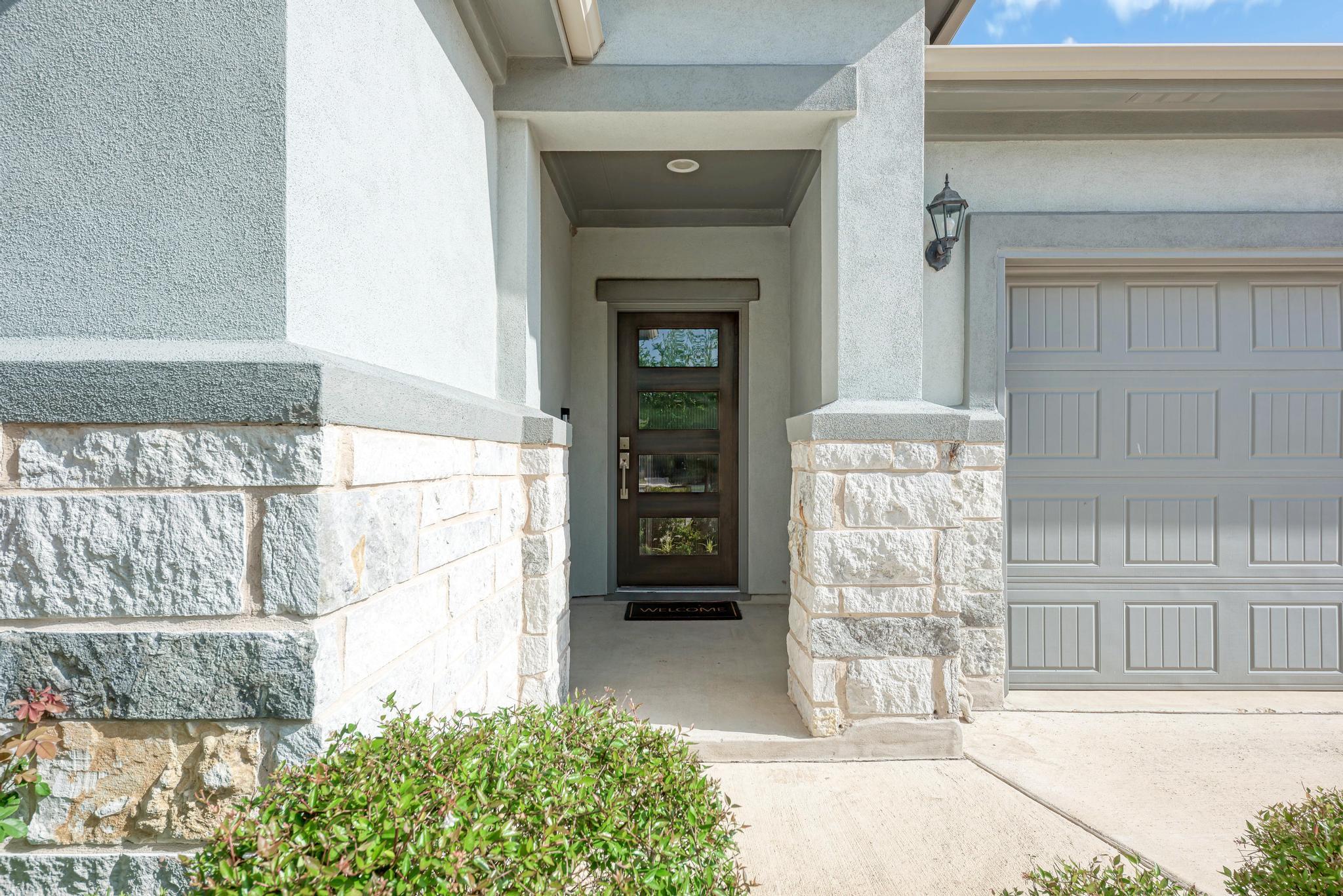 817 Choya Trl, Leander, TX 78641