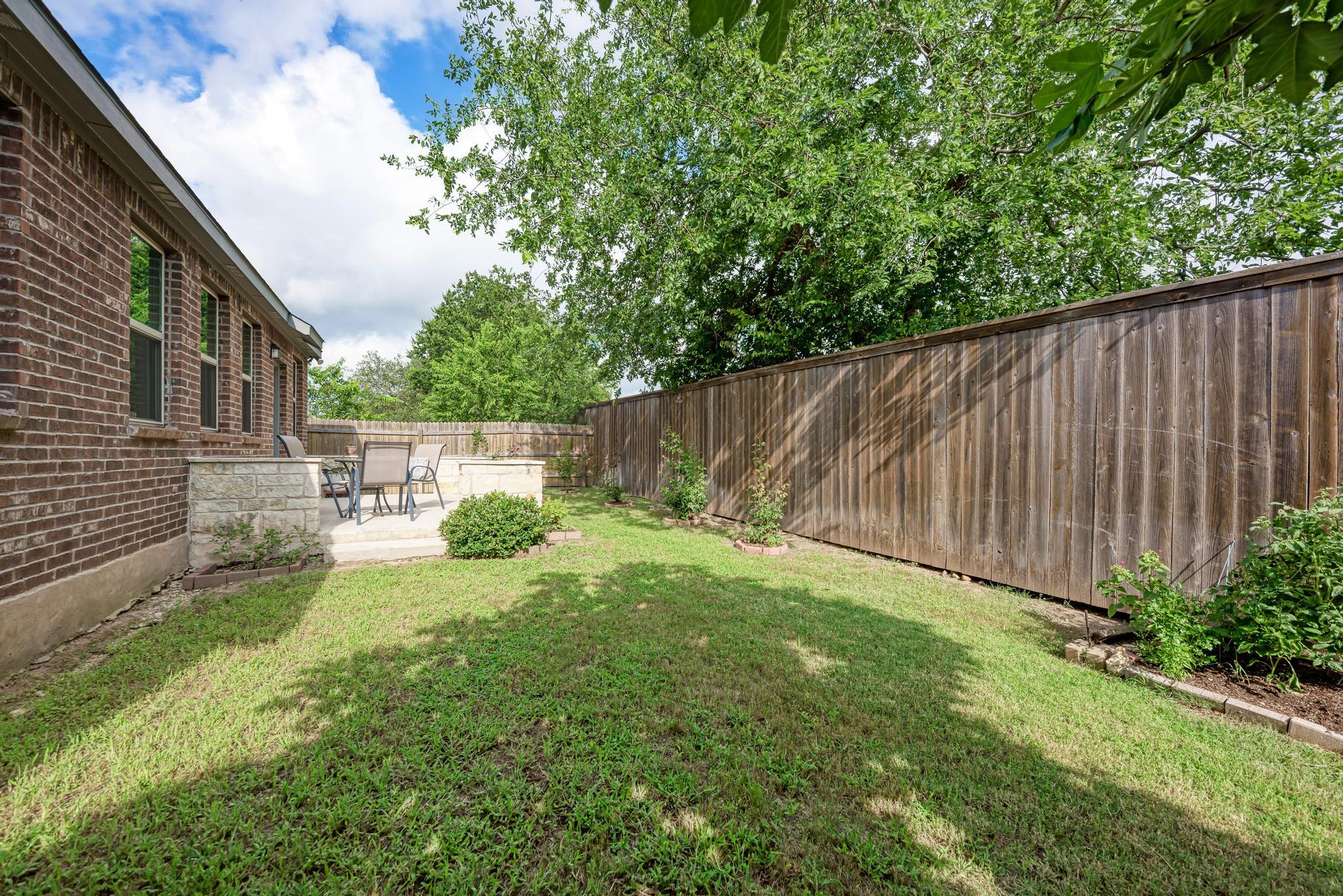 817 Choya Trl, Leander, TX 78641