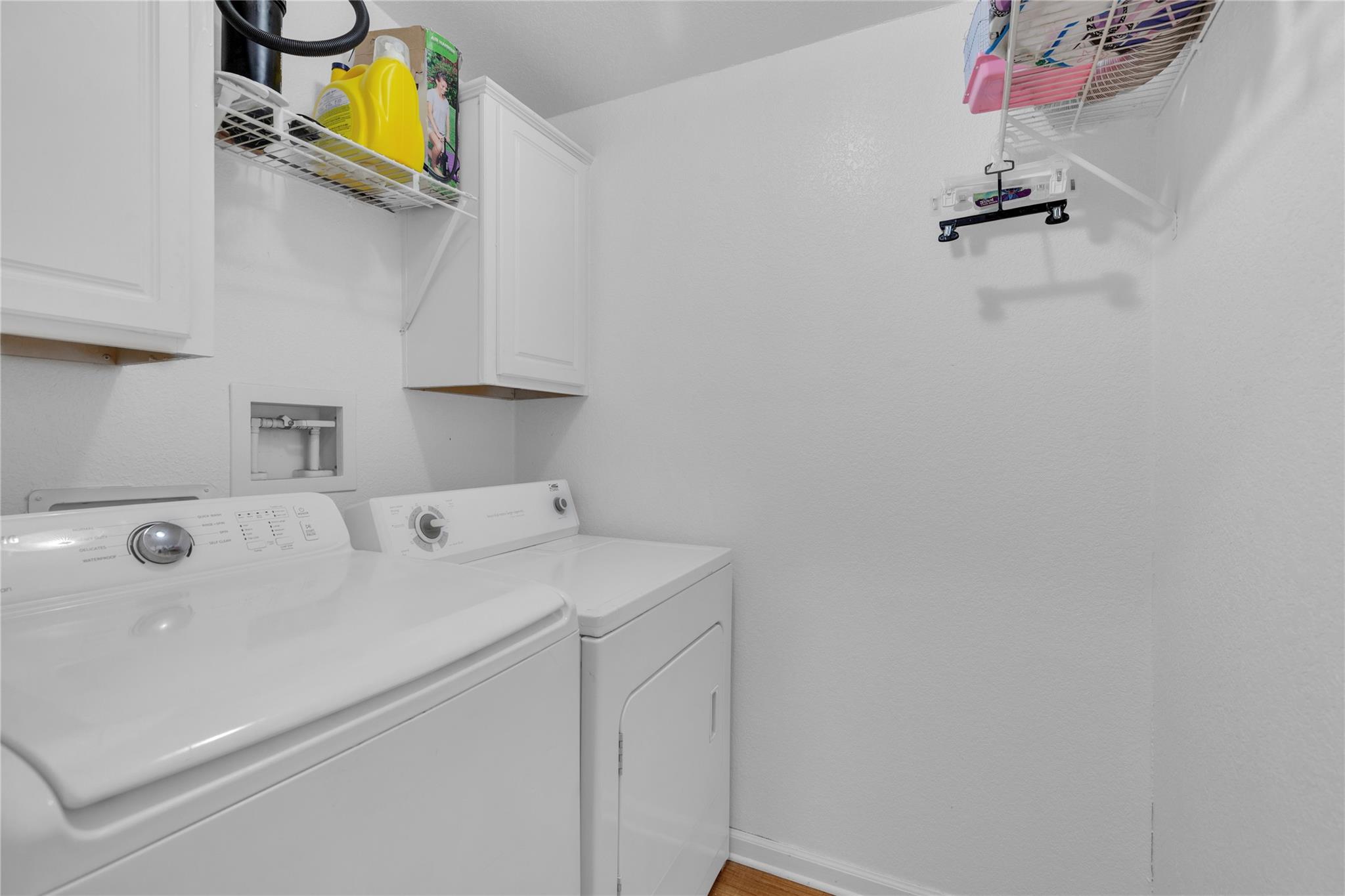 313 Rolling Meadows Ln, Kyle, TX 78640