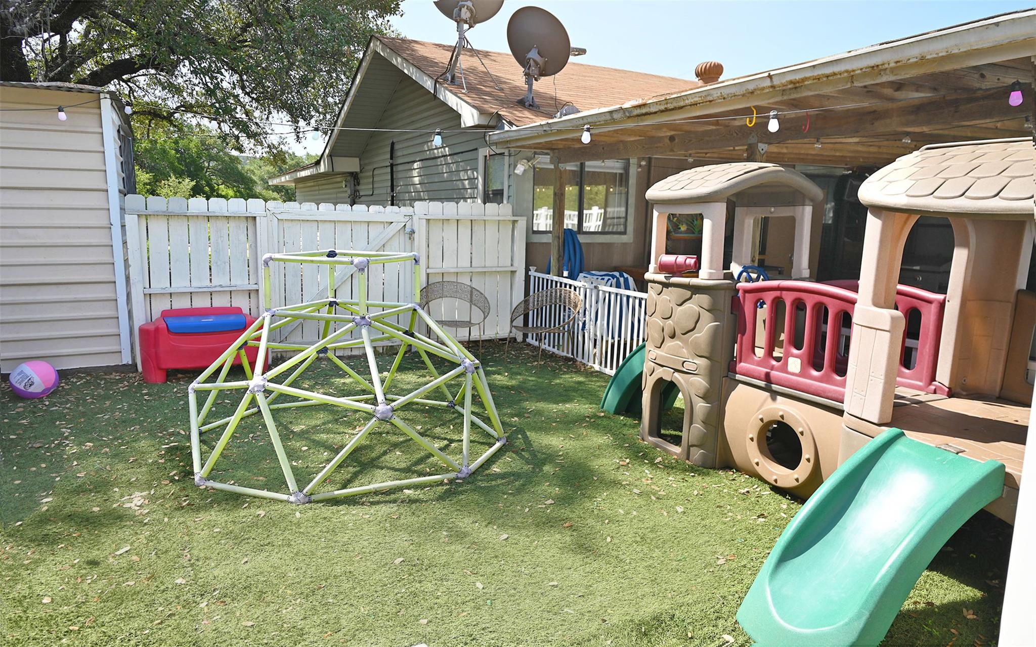 1109 County Road 132A, Kingsland, TX 78639
